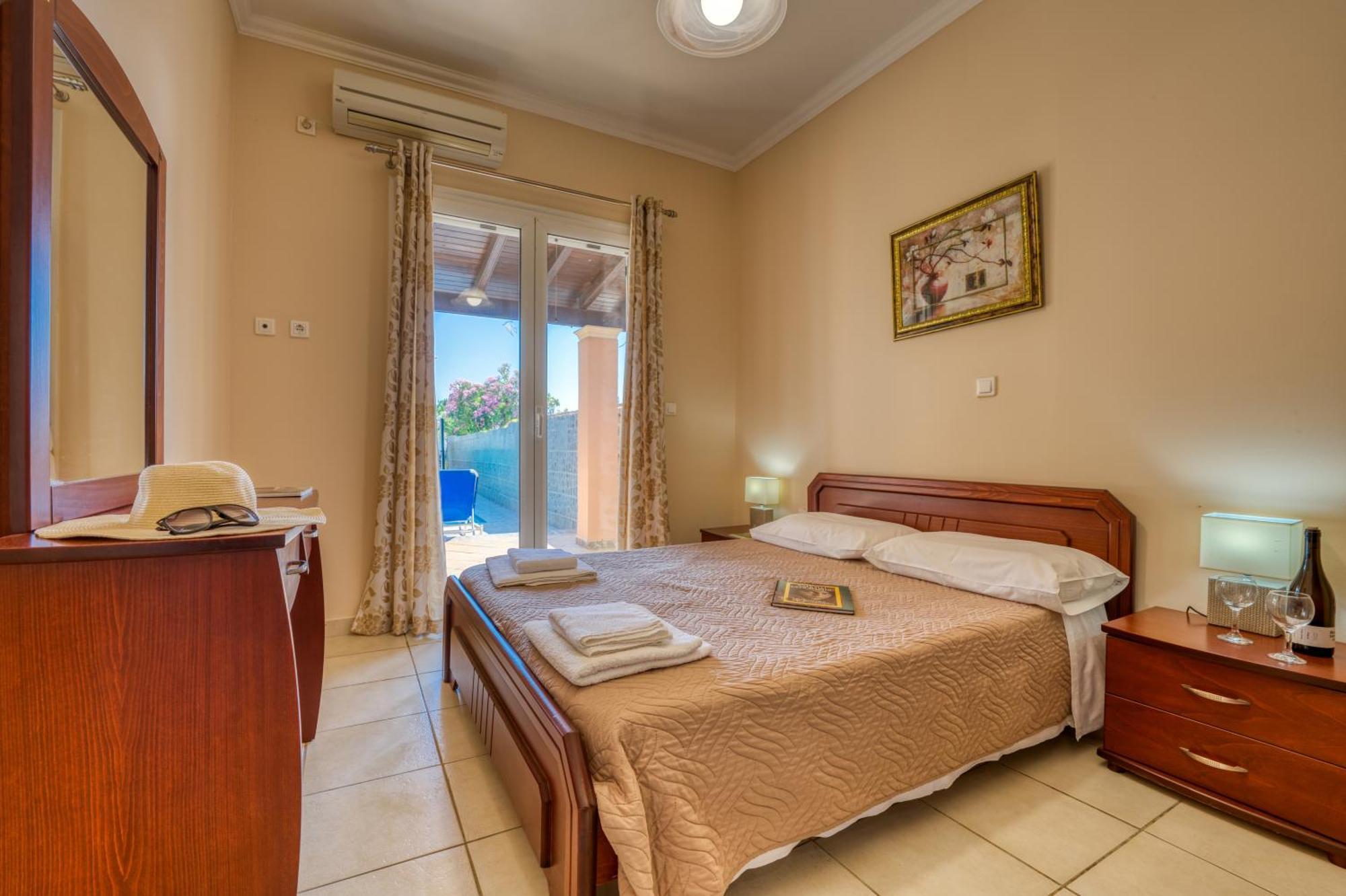 Villa Angela Ágios Matthaíos 外观 照片